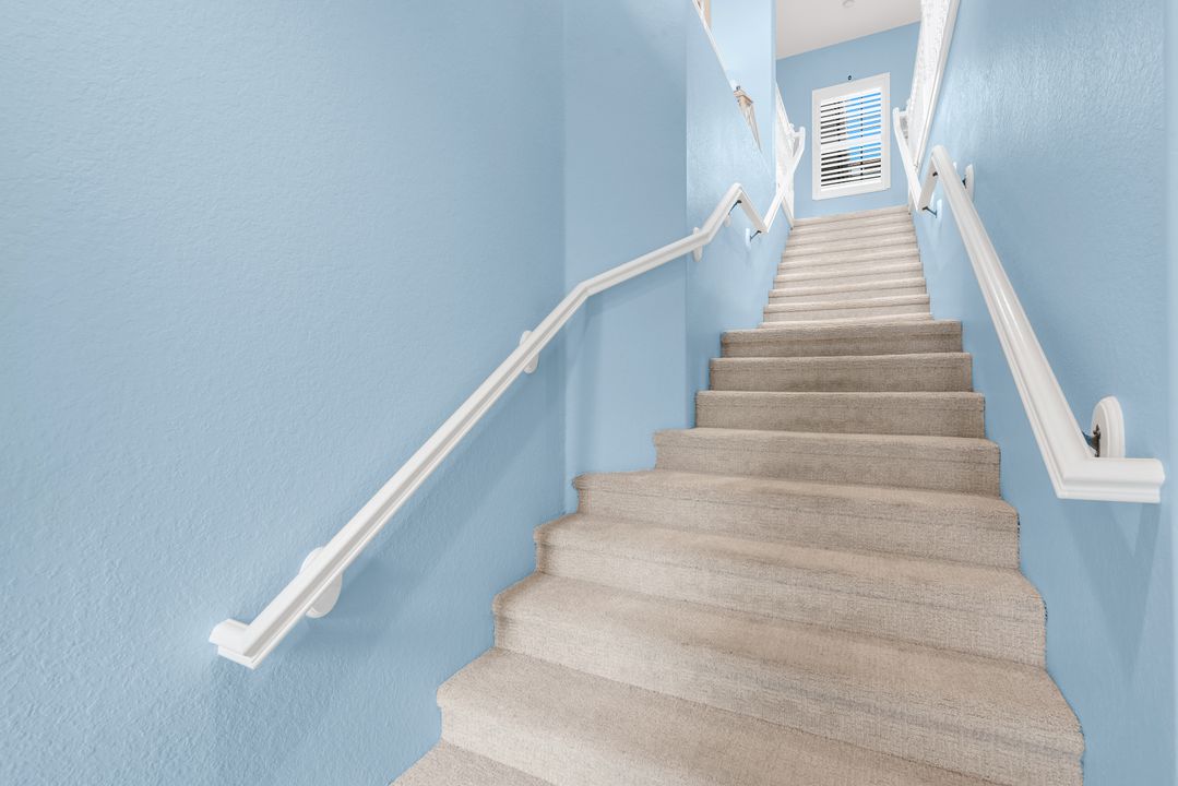 10550 Marina Pointe Dr #203, Bonita Springs, FL 34134