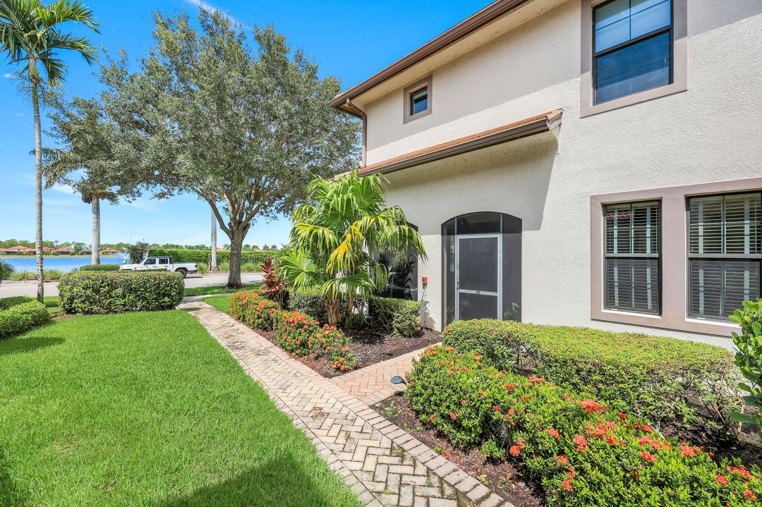 1399 Santiago Cir #1103, Naples, FL 34113