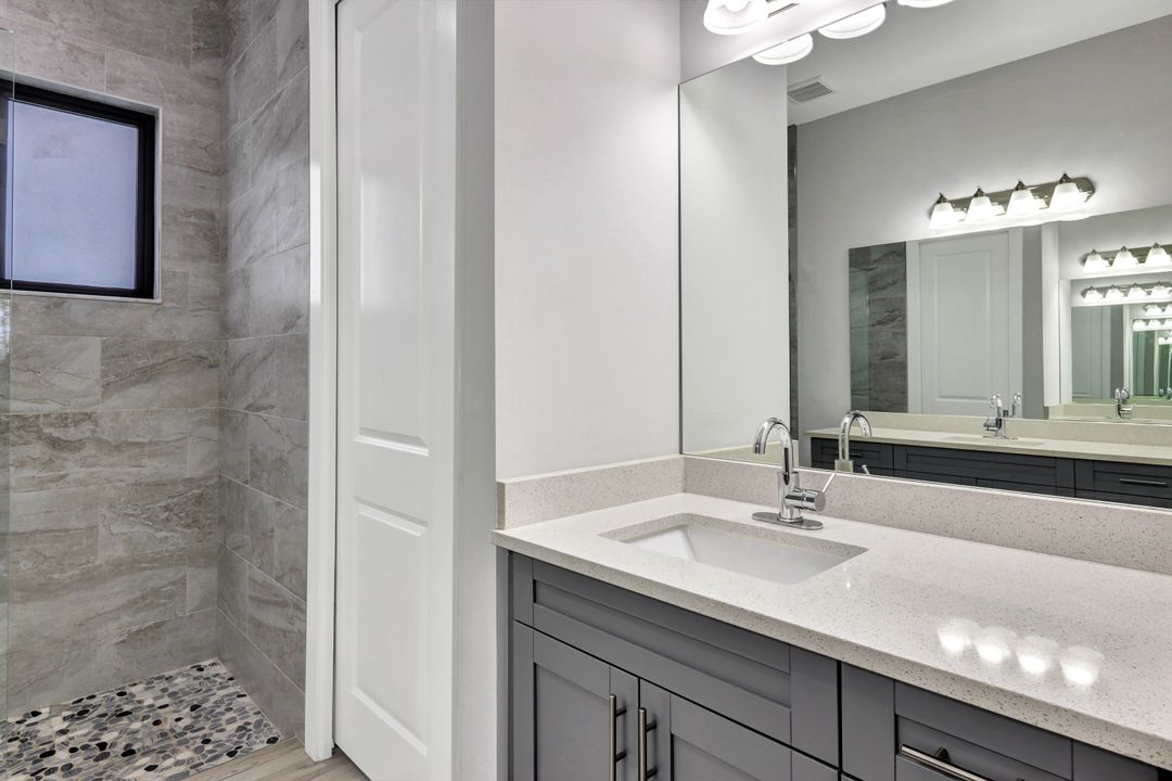 4440 43rd Ave NE, Naples, FL 34120