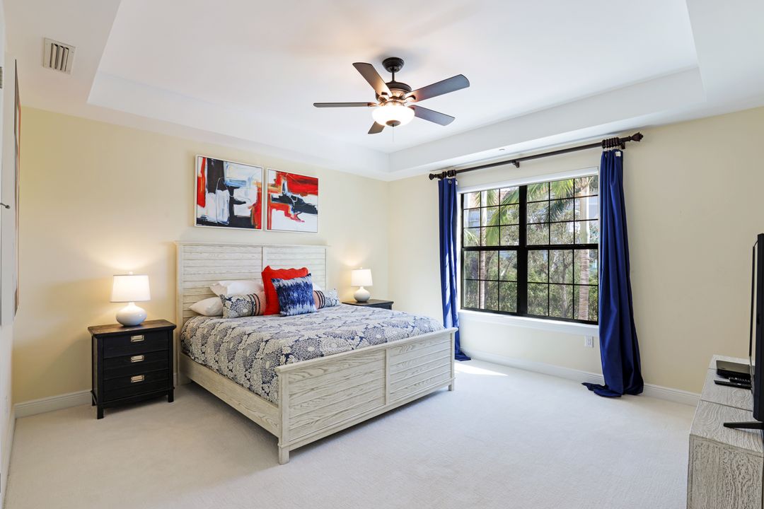 2555 Marquesa Royale Ln #1-101, Naples, FL 34109