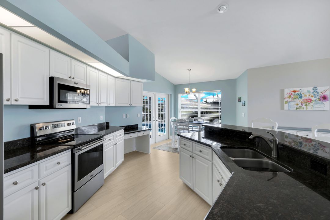 1016 NW 36th Ave, Cape Coral, FL 33993