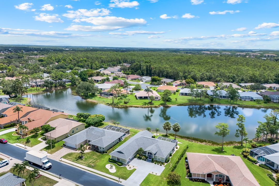 7563 Woodland Bend Cir, Fort Myers, FL 33912