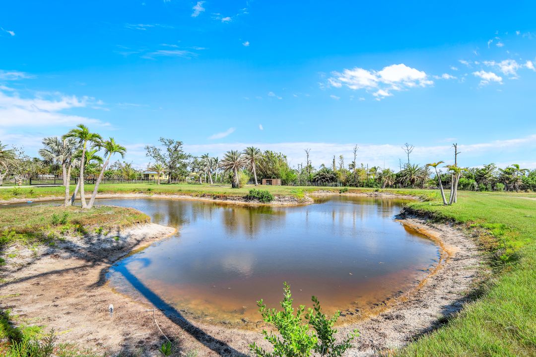 5257 Western Dr, Saint James City, FL 33956