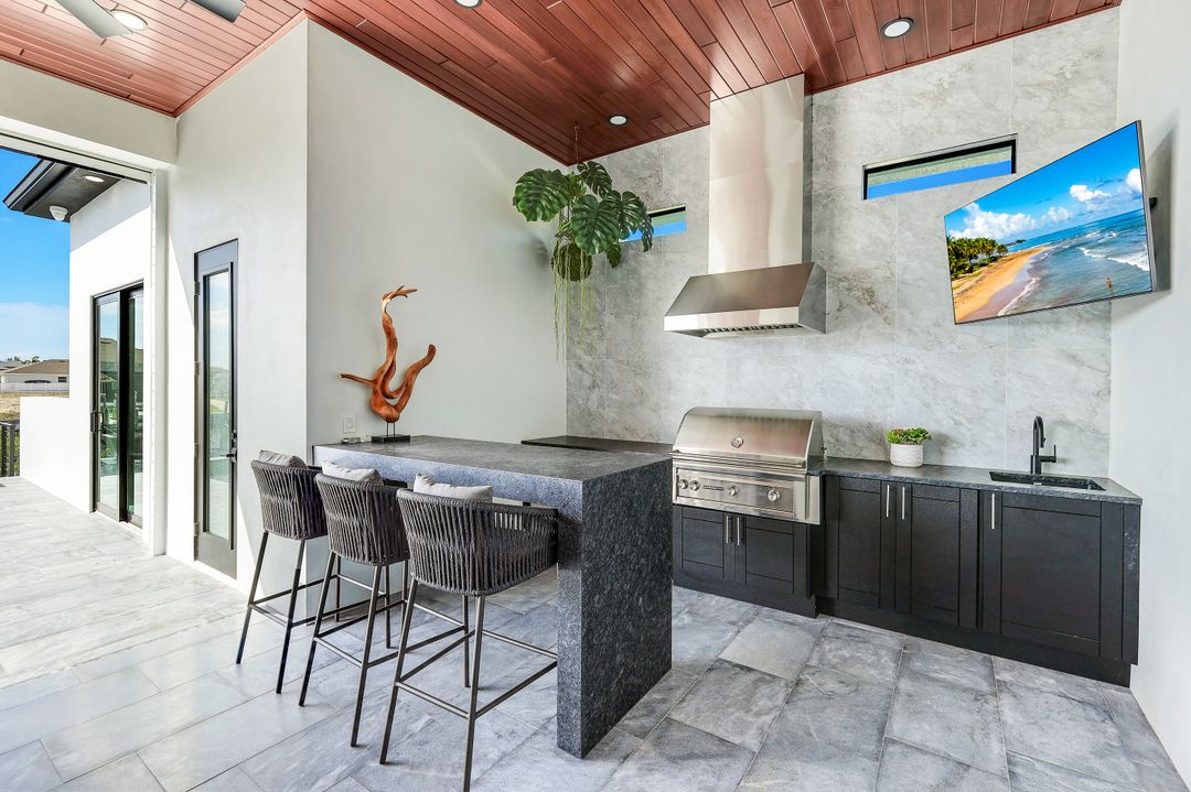 3806 NW 4th St, Cape Coral, FL 33993