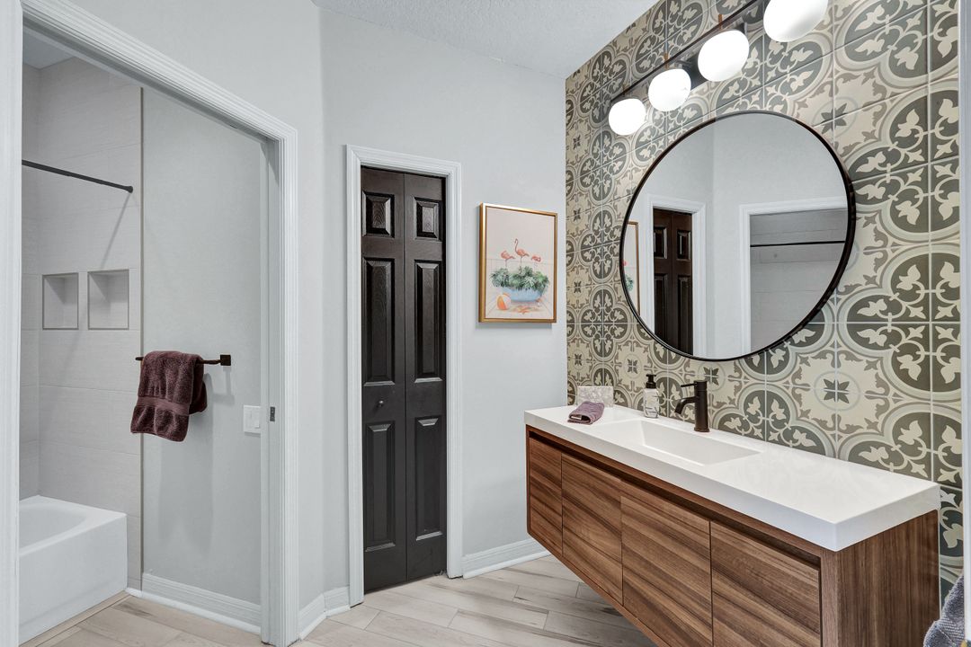 8133 Lowbank Dr, Naples, FL 34109