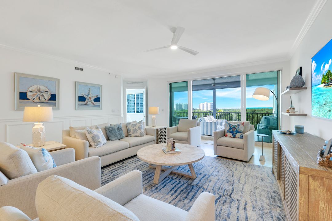 265 Indies Way #502, Naples, FL 34110