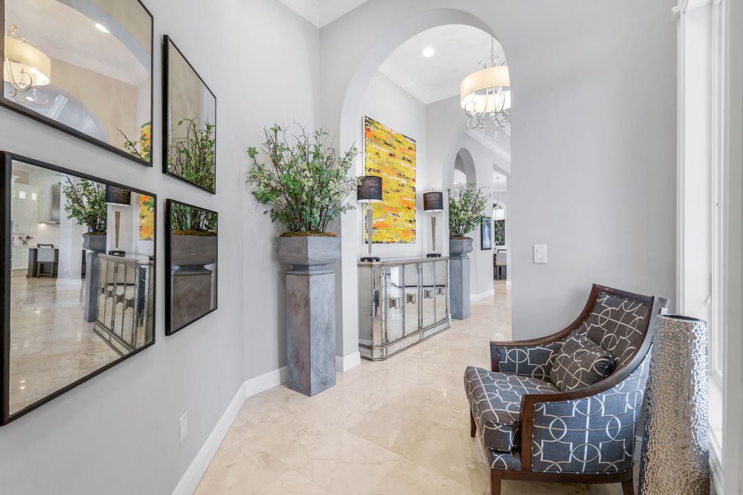 12338 Collier's Reserve Dr, Naples, FL 34110