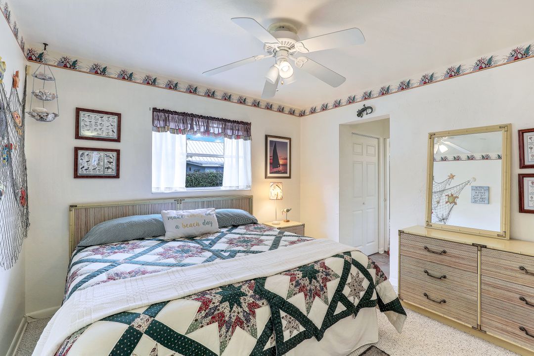 3758 12th St N, Naples, FL 34103