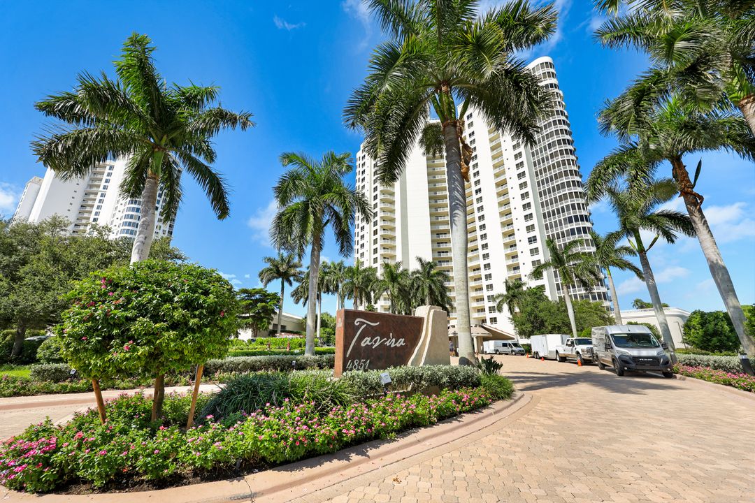 4851 Bonita Bay Blvd, Bonita Springs, FL 34134
