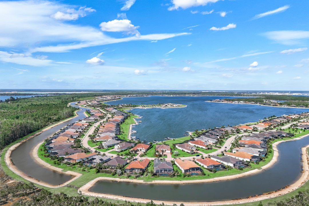 18437 WildBlue Blvd, Fort Myers, FL 33913