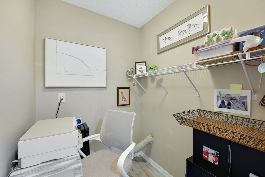 14871 Crescent Cove Dr, Fort Myers, FL 33908