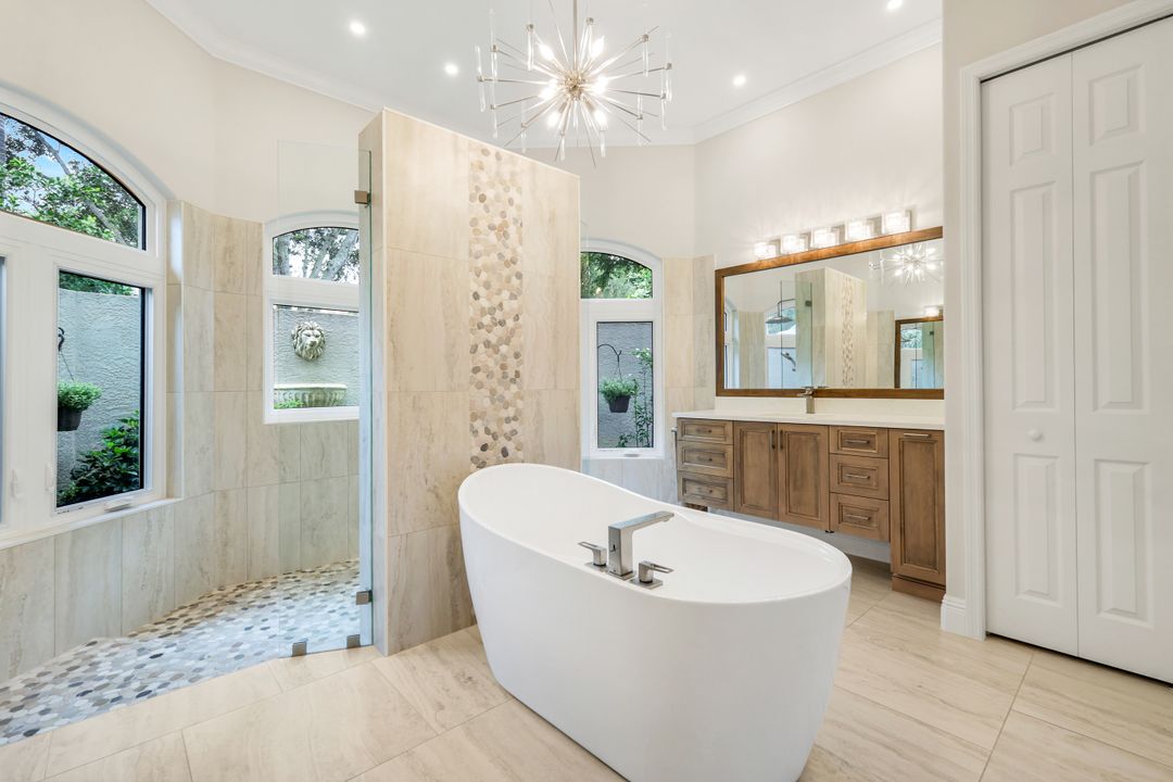 3608 Glenwater Ln, Bonita Springs, FL 34134