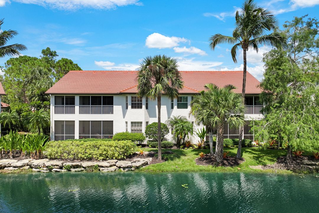 2240 Hawksridge Dr #2201, Naples, FL 34105