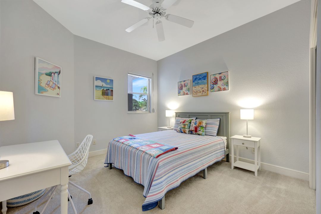 689 Vintage Reserve Cir #15D, Naples, FL 34119