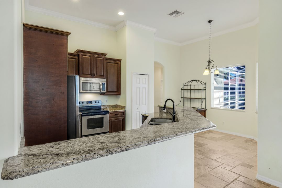 5321 SW 23rd Ave, Cape Coral, FL 33914