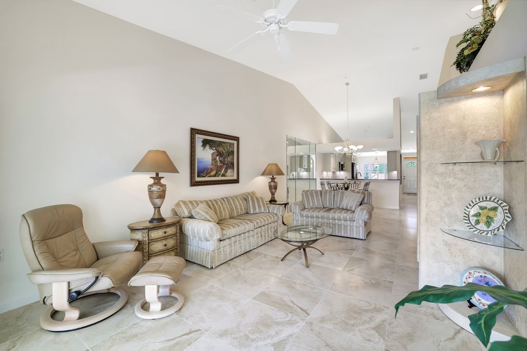 2370 Magnolia Ave #2, Naples, FL 34112