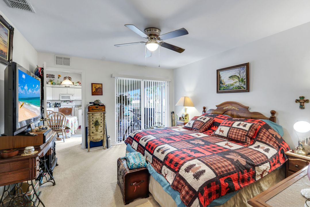 1020 Diplomat Pkwy W, Cape Coral, FL 33993