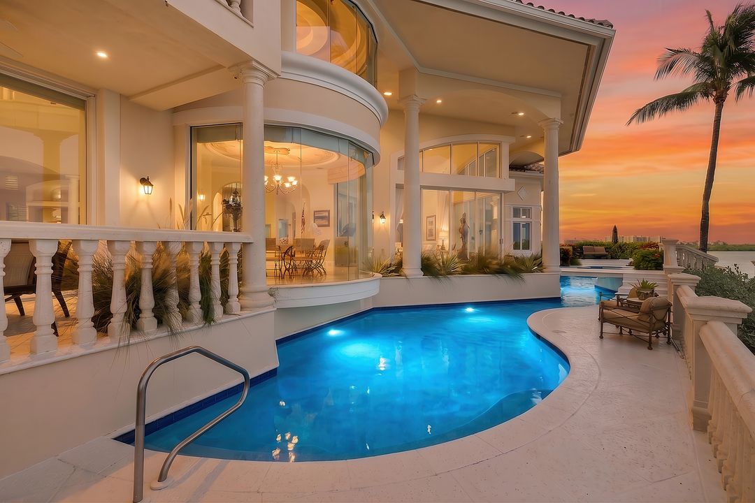 490 Renard Ct, Marco Island, FL 34145