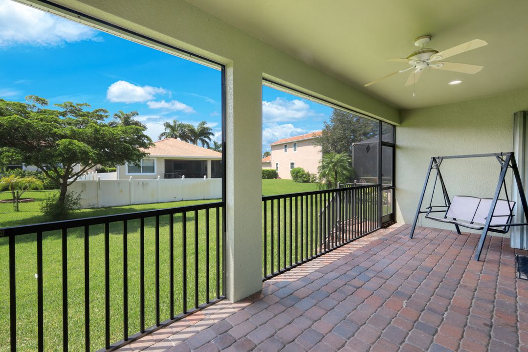 8649 Banyan Bay Blvd, Fort Myers, FL 33908