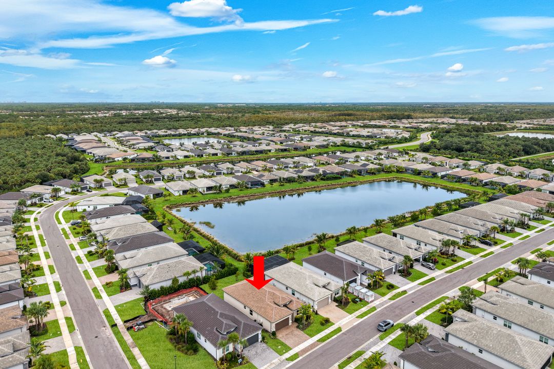 12446 Dahlia Ct, Naples, FL 34120