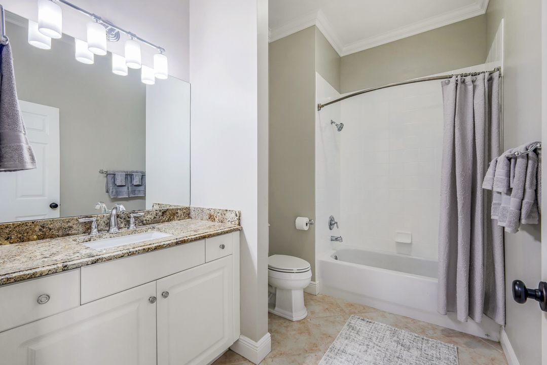 6075 Shallows Way, Naples, FL 34109