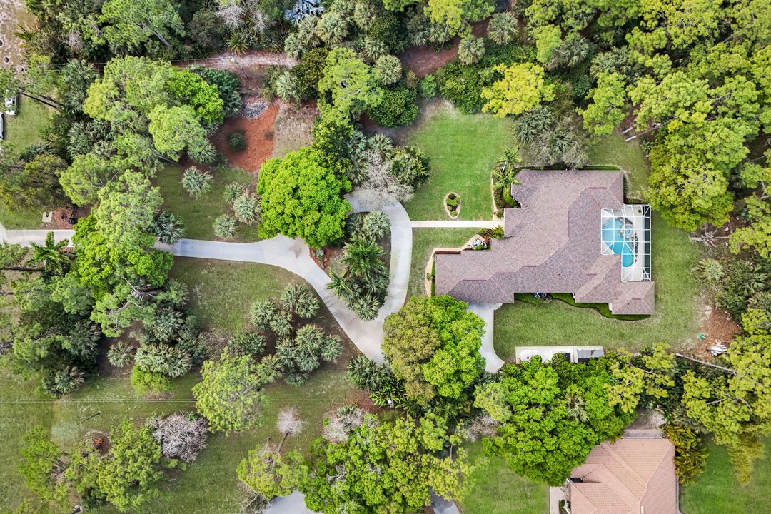 4727 7th Ave SW, Naples, FL 34119