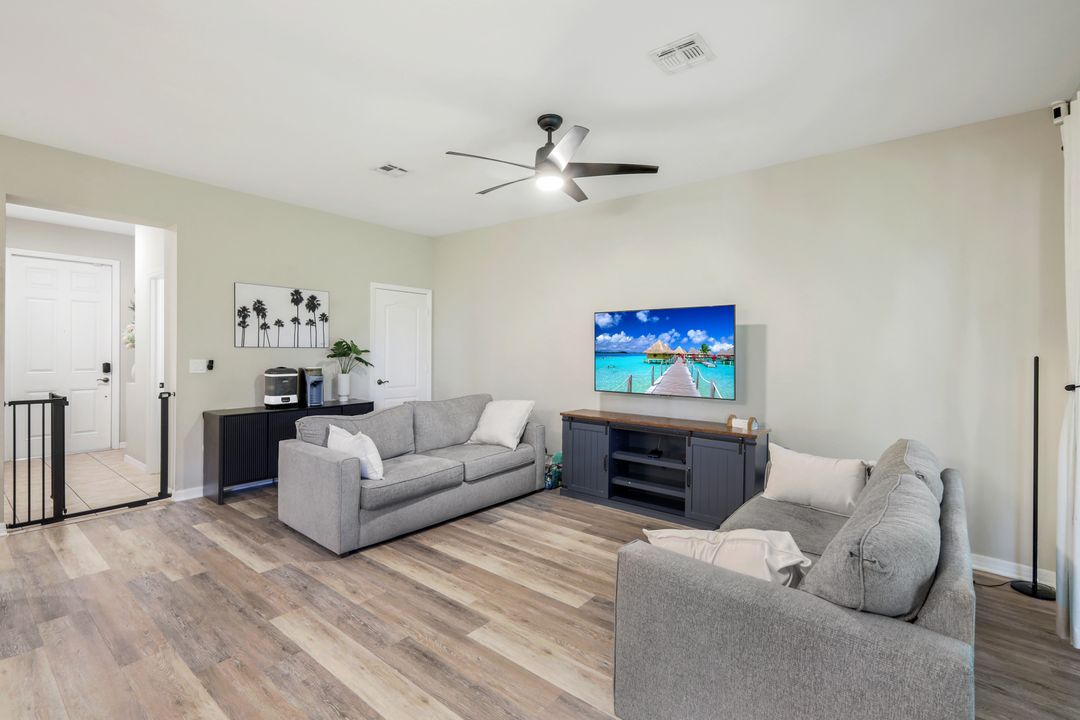 10191 Tin Maple Dr #89, Estero, FL 33928
