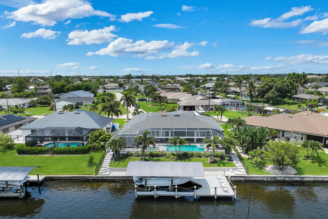 1319 SE 38th St, Cape Coral, FL 33904