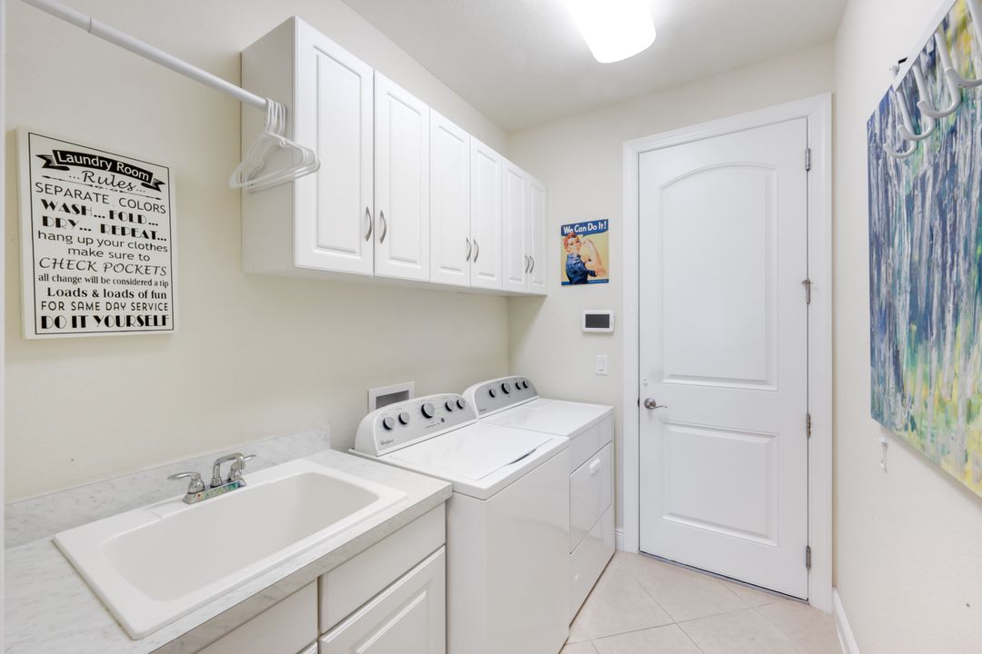 9909 Casabella Way, Bonita Springs, FL 34135