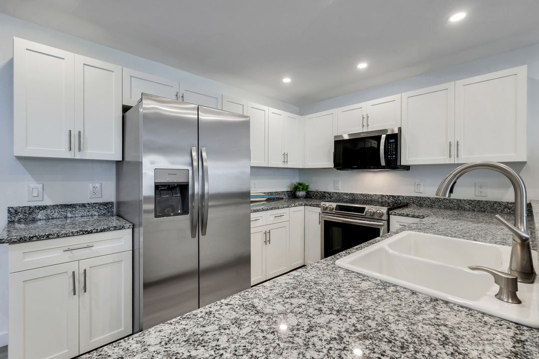 6800 Placida Rd #C3, Englewood, FL 34224