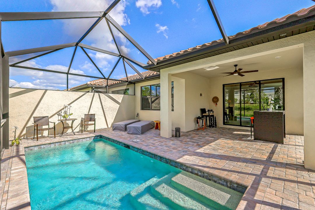 12350 Canal Grande Dr, Fort Myers, FL 33913