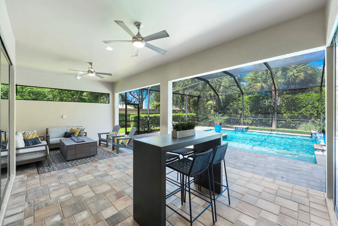 16273 Camden Lakes Cir, Naples, FL 34110