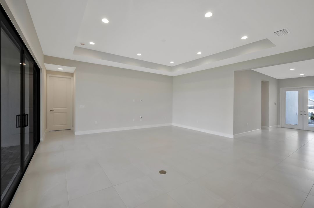 3748 Finsbury Wy, Fort Myers, FL 33905