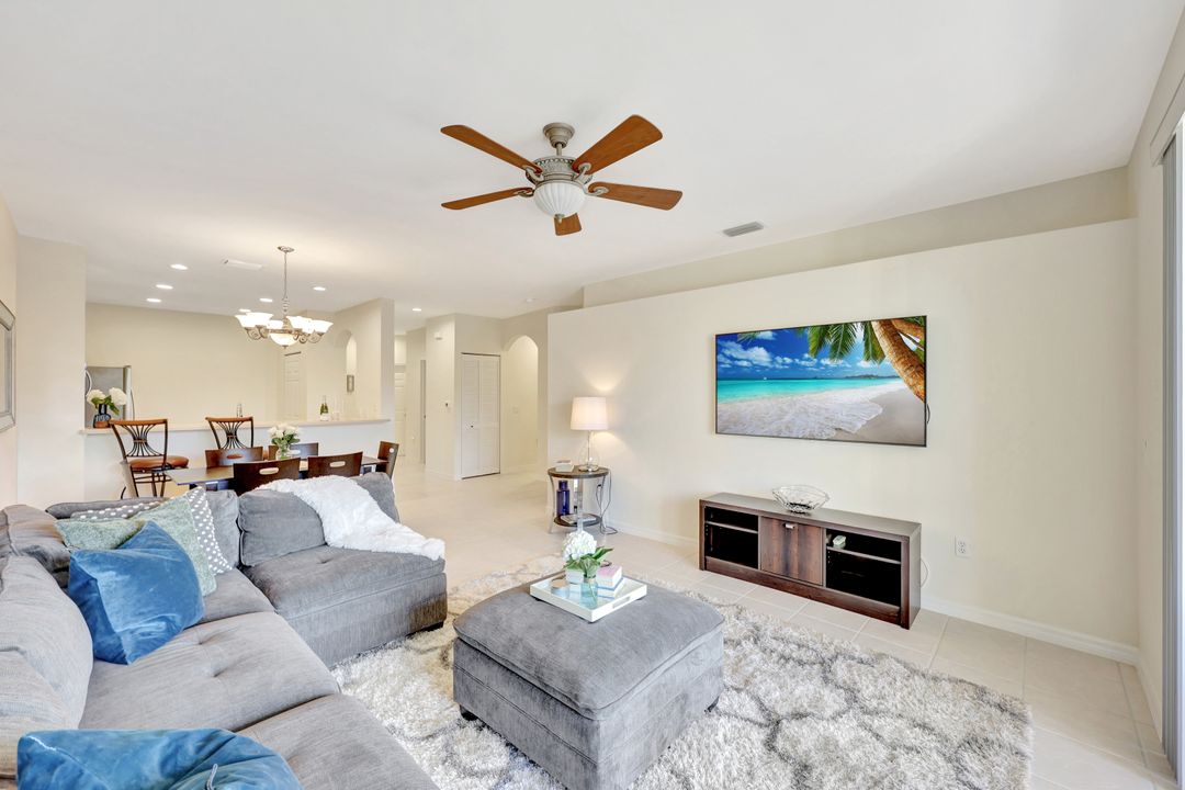 6245 Wilshire Pines Cir #1303, Naples, FL 34109