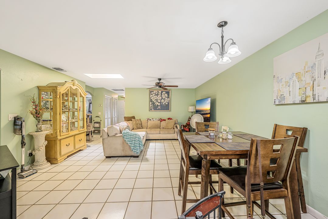 1507 SE 24th Ave, Cape Coral, FL 33990