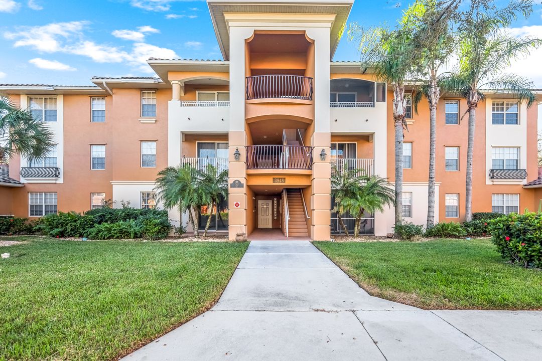 3948 Pomodoro Cir #304, Cape Coral, FL 33909