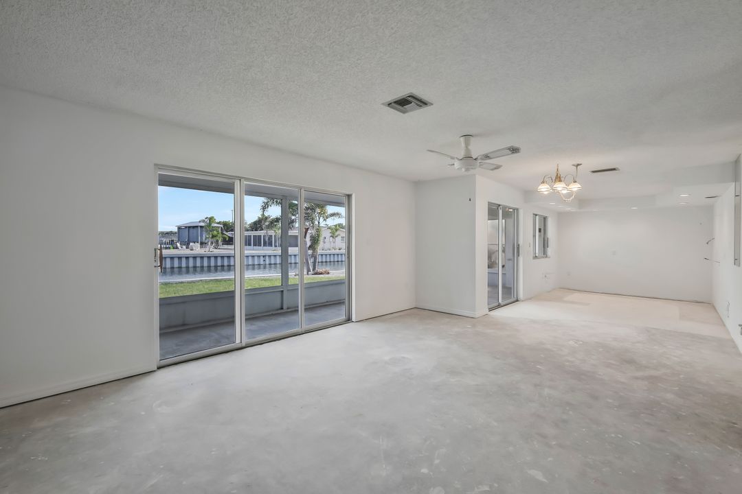 7775 Bocilla Ln, Bokeelia, FL 33922