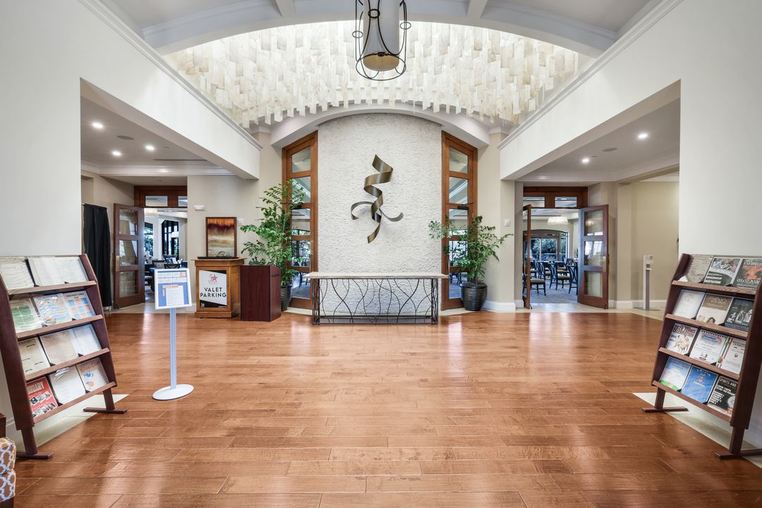 2385 Harmony Ln #204, Naples, FL 34109