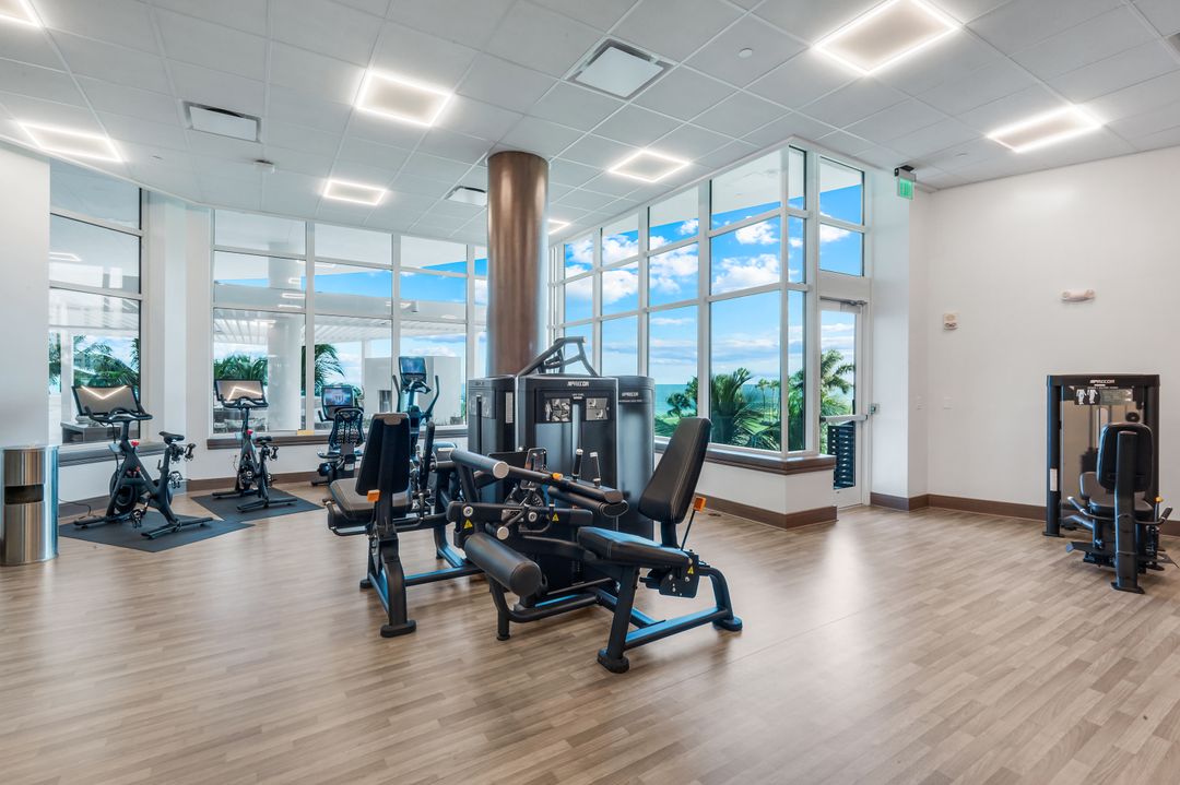 4101 Gulf Shore Blvd N #17N, Naples, FL 34103