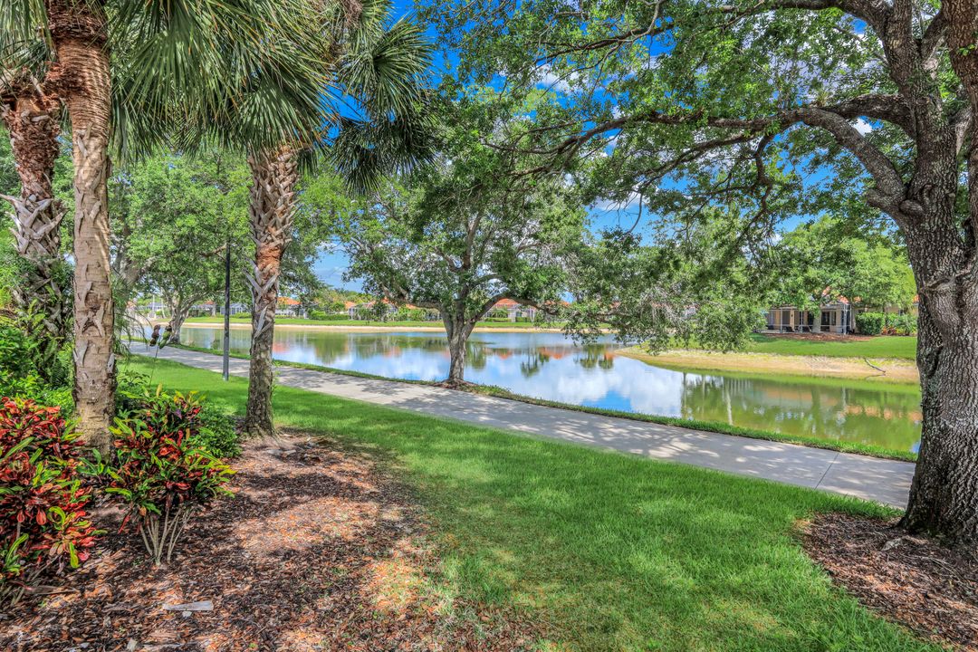 3604 El Verdado Ct, Naples, FL 34109