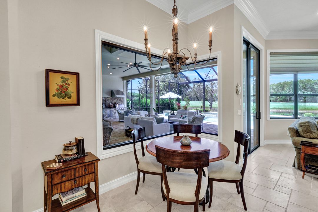 12194 Wicklow Ln, Naples, FL 34120