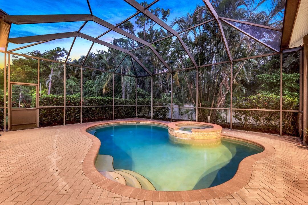 7620 Knightwing Cir, Fort Myers, FL 33912