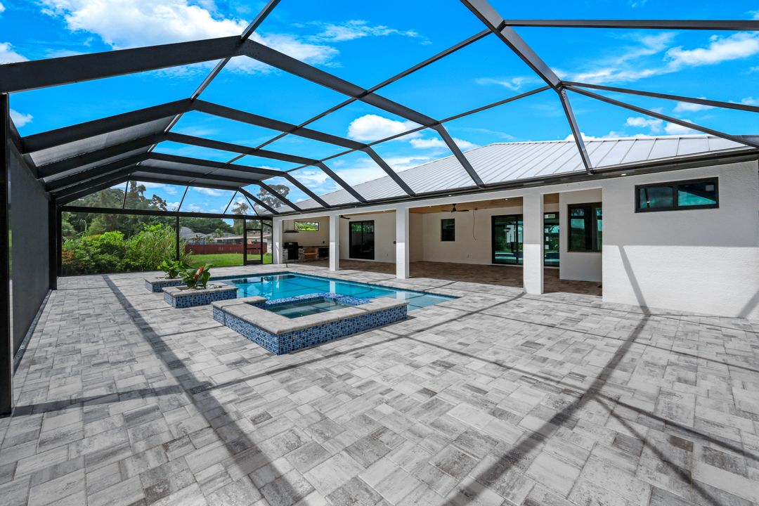 2230 Moreno Ave, Fort Myers, FL 33901