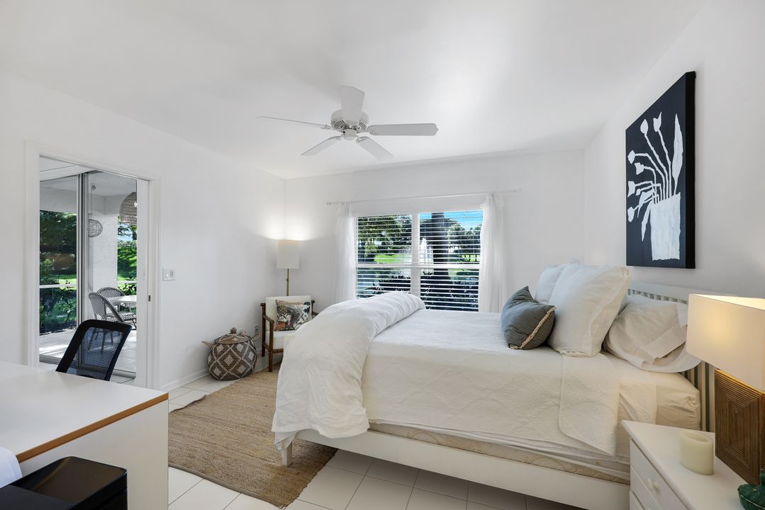 5045 Cedar Springs Dr #101, Naples, FL 34110