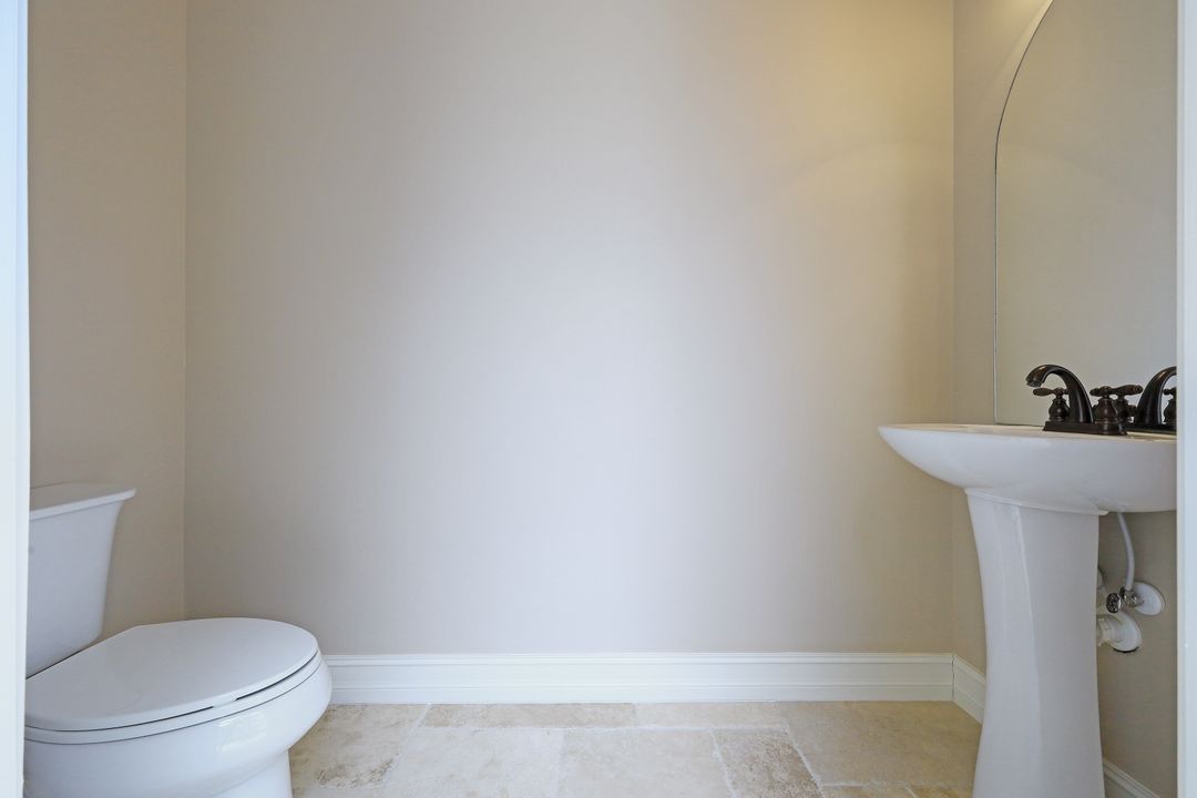 598 Fieldstone Dr, Marco Island, FL 34145