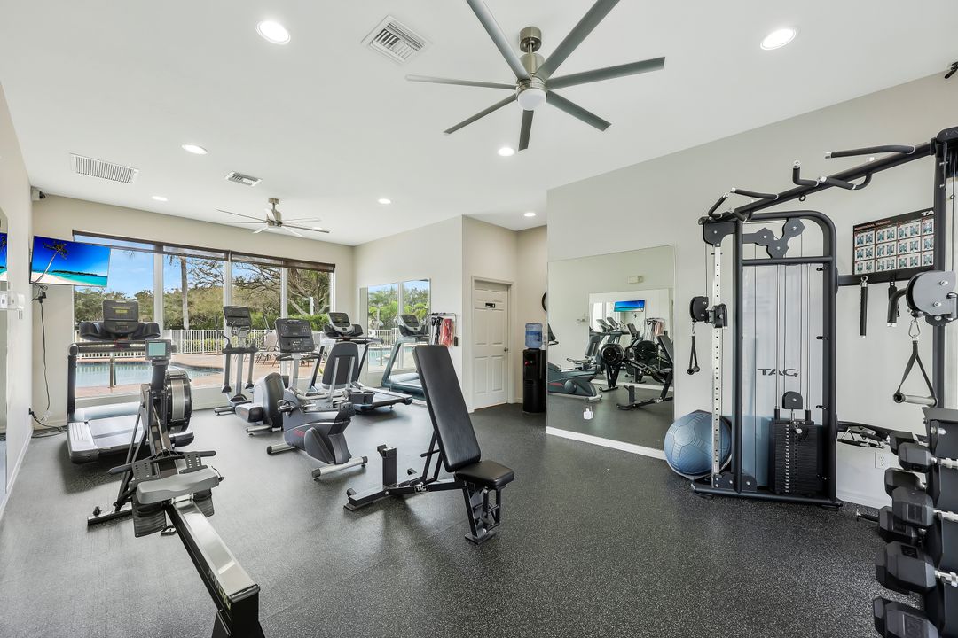 8301 Laurel Lakes Way, Naples, FL 34119