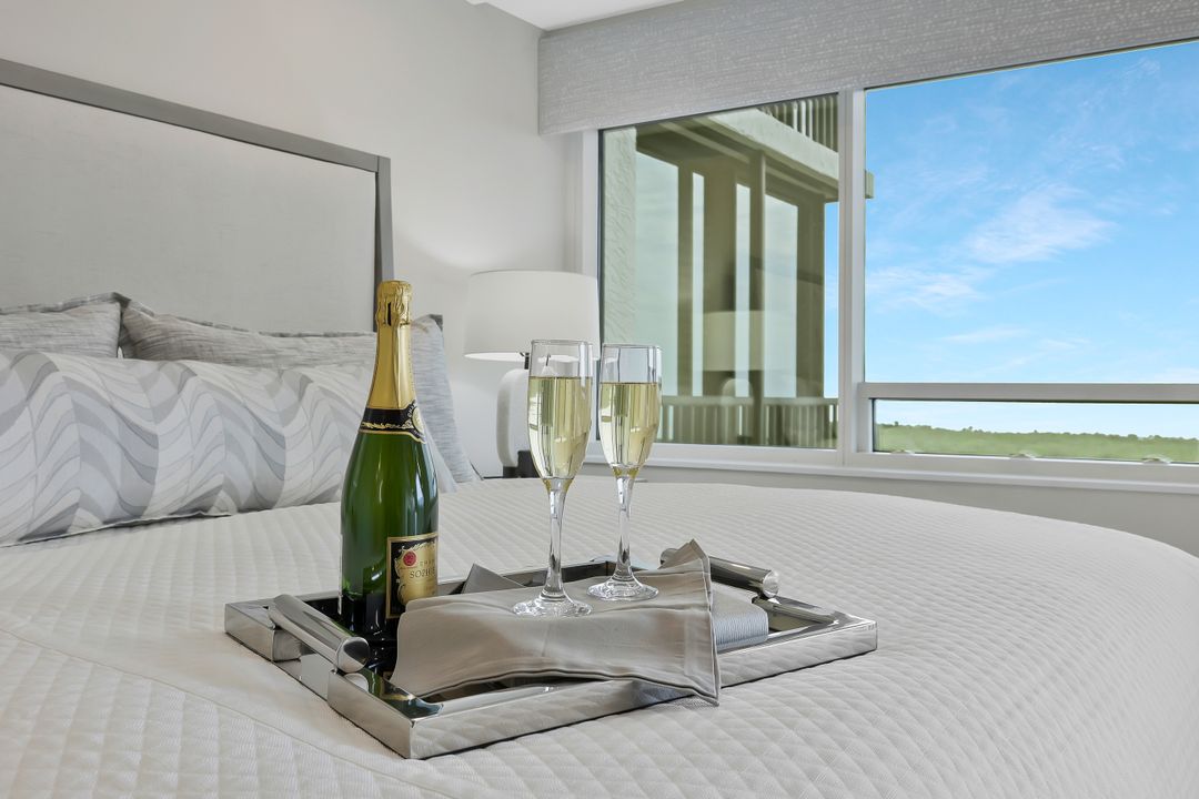 6825 Grenadier Blvd #1103, Naples, FL 34108