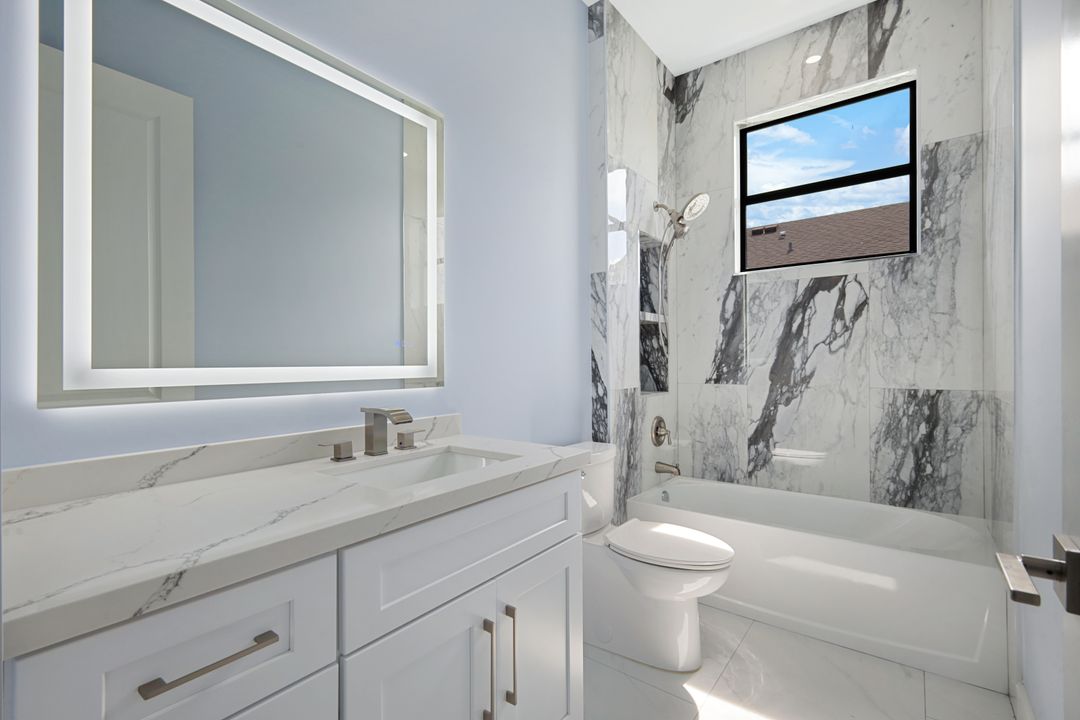 2917 NW 27th St, Cape Coral, FL 33993