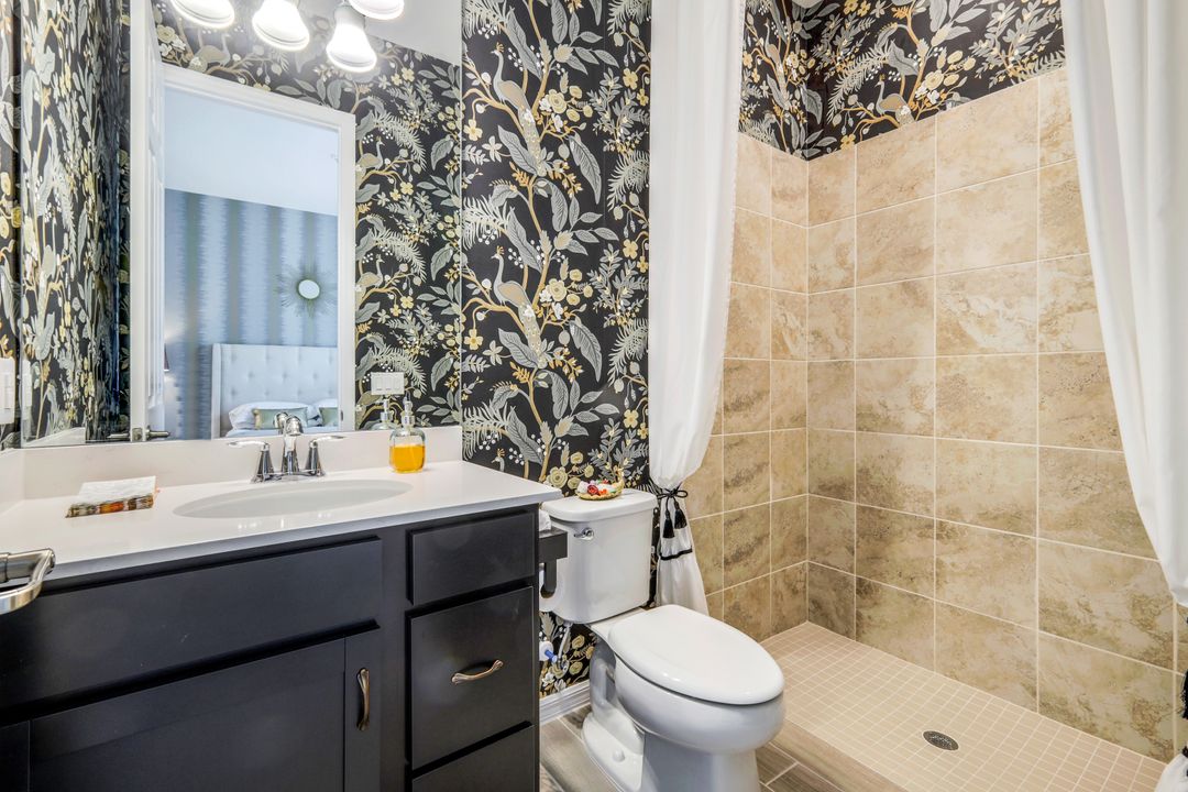 5994 Berwick Ln, Ave Maria, FL 34142