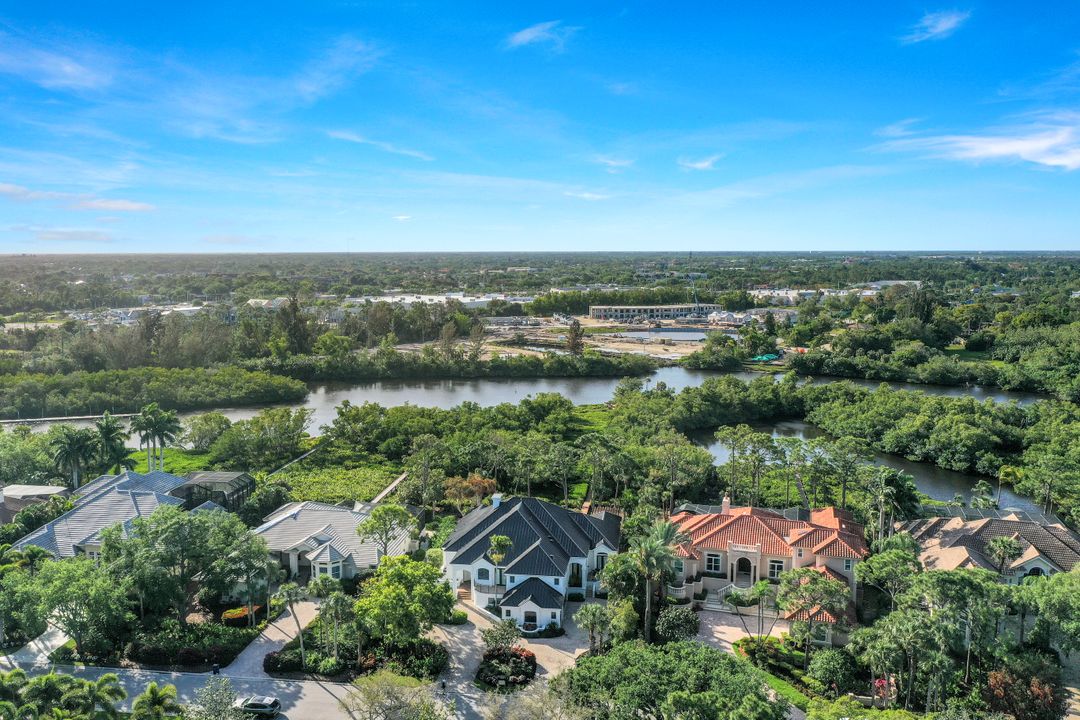 27820 Riverwalk Way, Bonita Springs, FL 34134